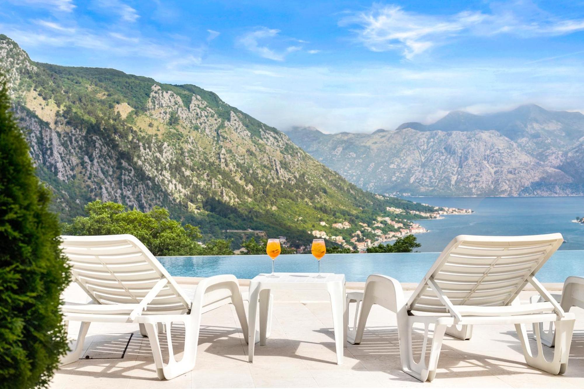 Boka Devine Residence Kotor Exterior photo
