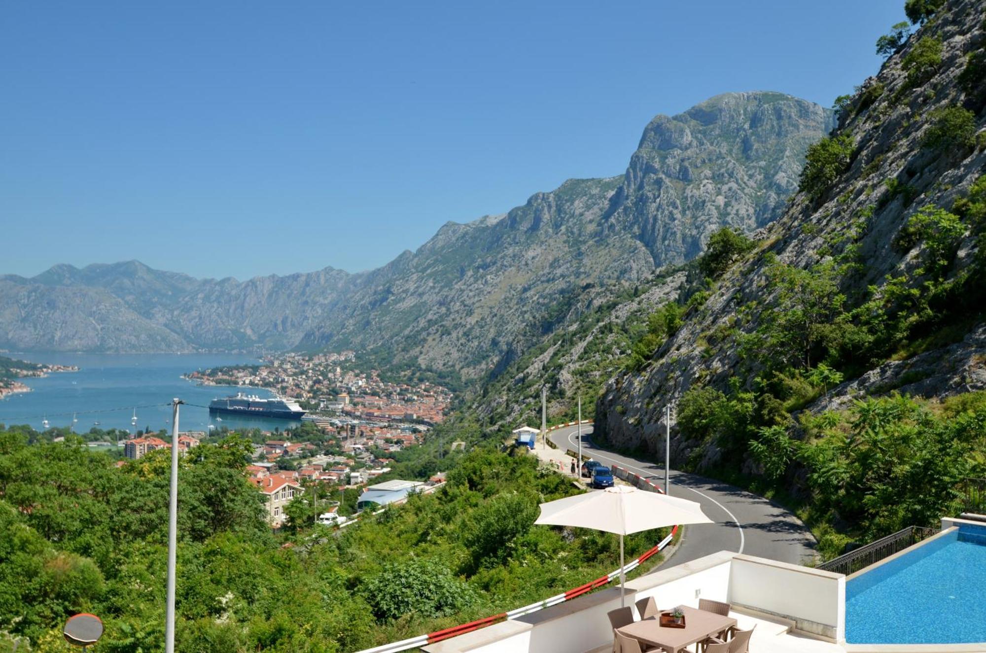 Boka Devine Residence Kotor Exterior photo