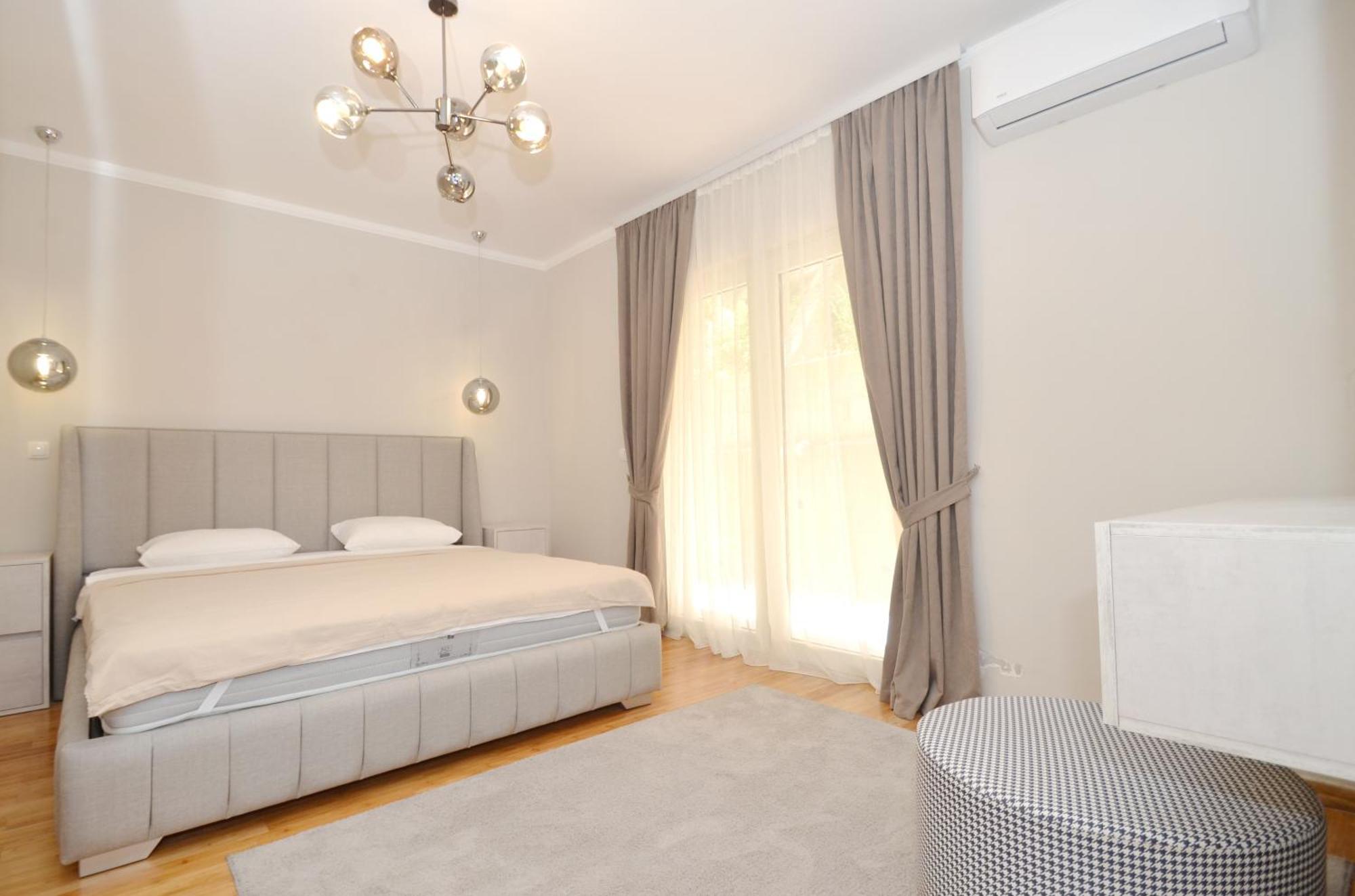 Boka Devine Residence Kotor Room photo